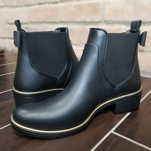 kate spade Shoes - KATE SPADE Edimburg Rubber Rain Boots Black/Gold